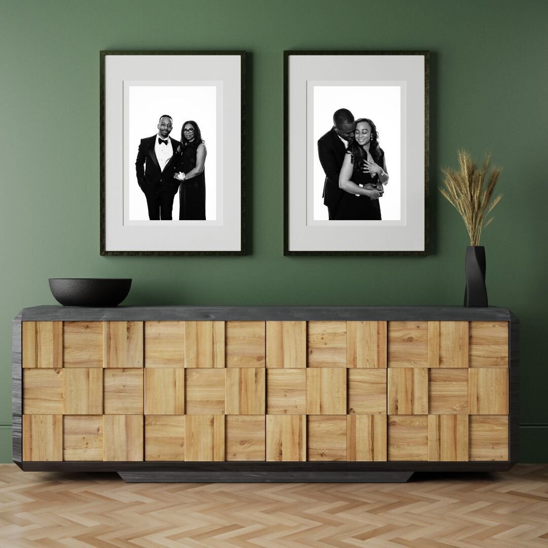 Green Minimalist Wall Art Photo Frame Mockup for Instagram Post (1)