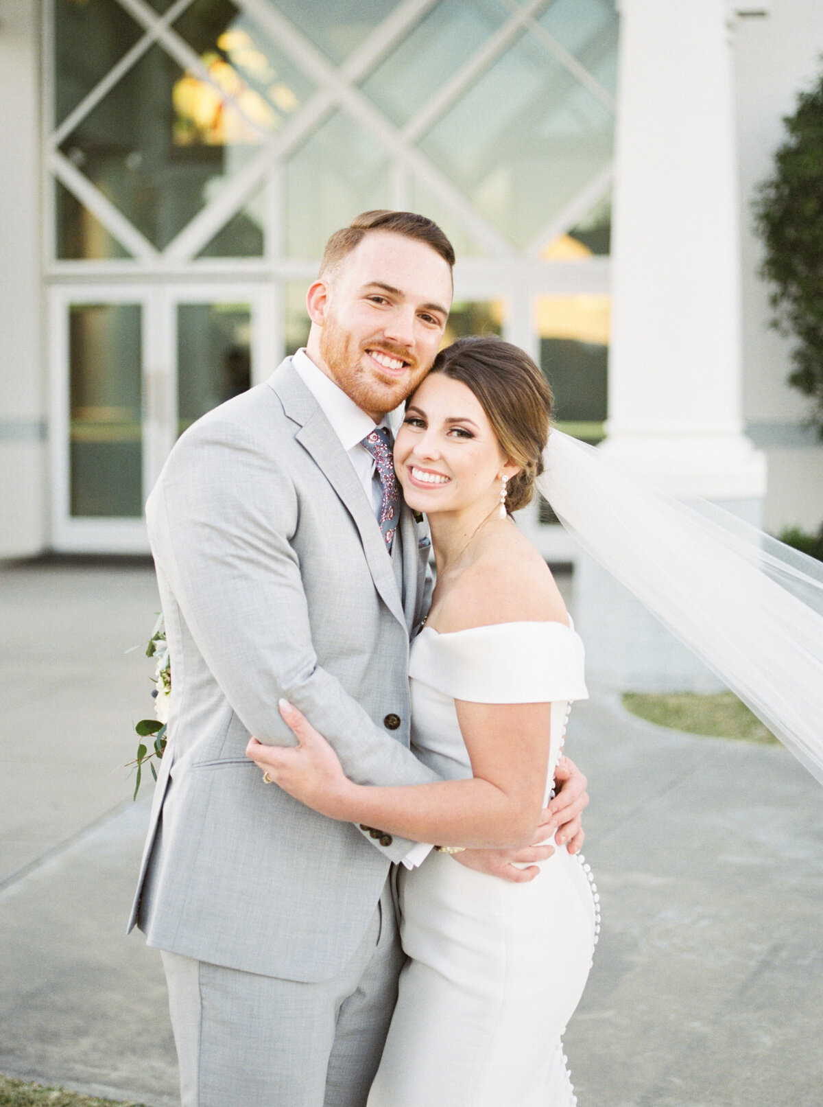 Elizabeth Watts Photography Alabama Mississippi Louisiana Wedding Engagement Lifestyle Portrait Photographer Light Airy Film Fine Art Romantic Luxury3