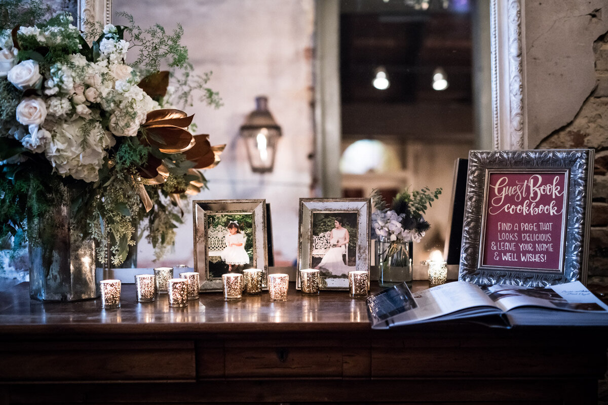 Guestbook table at Latrobe's