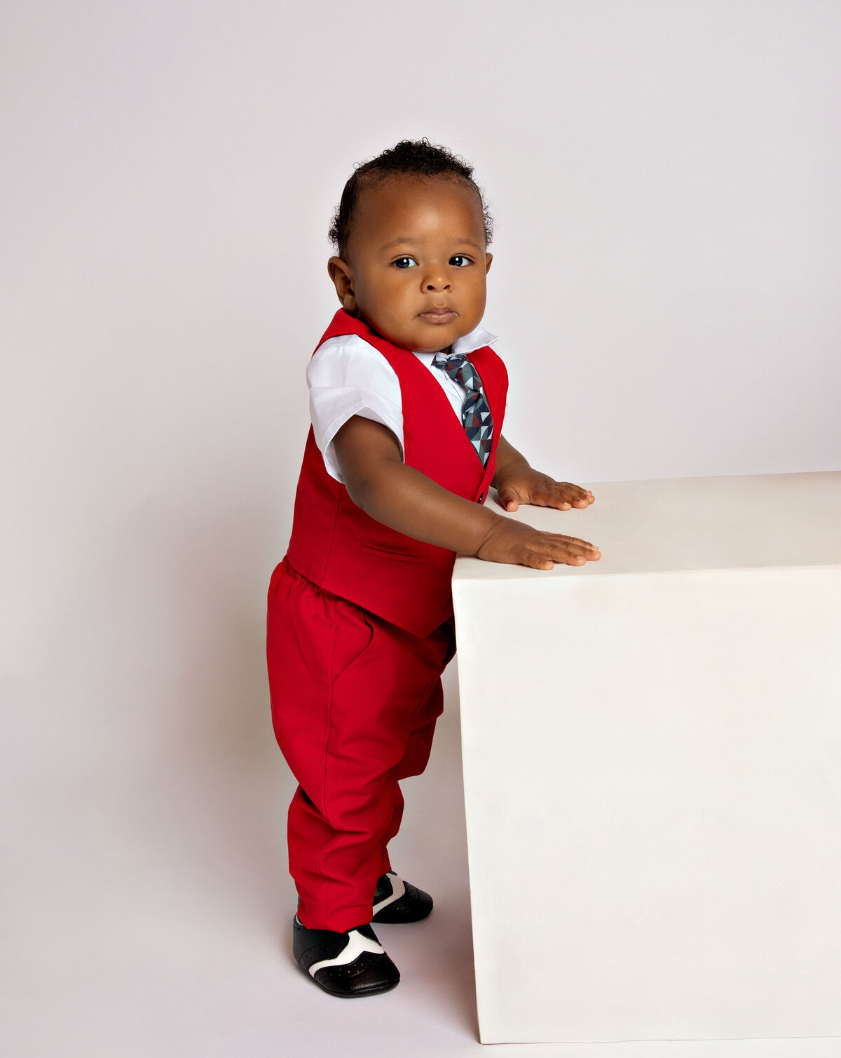familybirthdaynewbornboyamilynewborngirlfirstbirthdayportraiturephotographystudioportraitsnewborngirlboyfamilyEvaMaganaPhotographychildphotographer (18 of 6)
