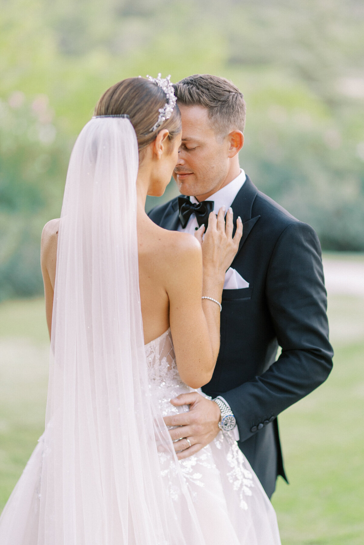 Maïlys Fortune Photography Husband Wife Wedding Weddings Photography France Switzerland Italy Timeless Dreamy Imagery Bilingual French English Destination Weddings Destination Wedding Provence French Riviera Paris Lake Como Tuscany107