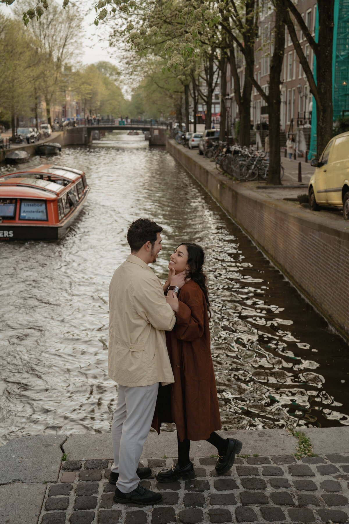 golden-hour-couple-photoshoot-amsterdam-couple-photographer-amsterdam-inhosuecapture-117