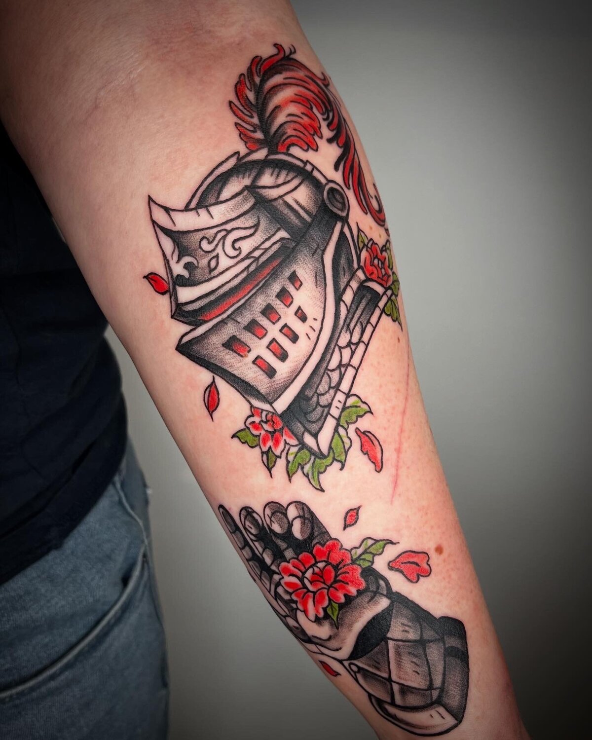 black-hound-colour-tattoo