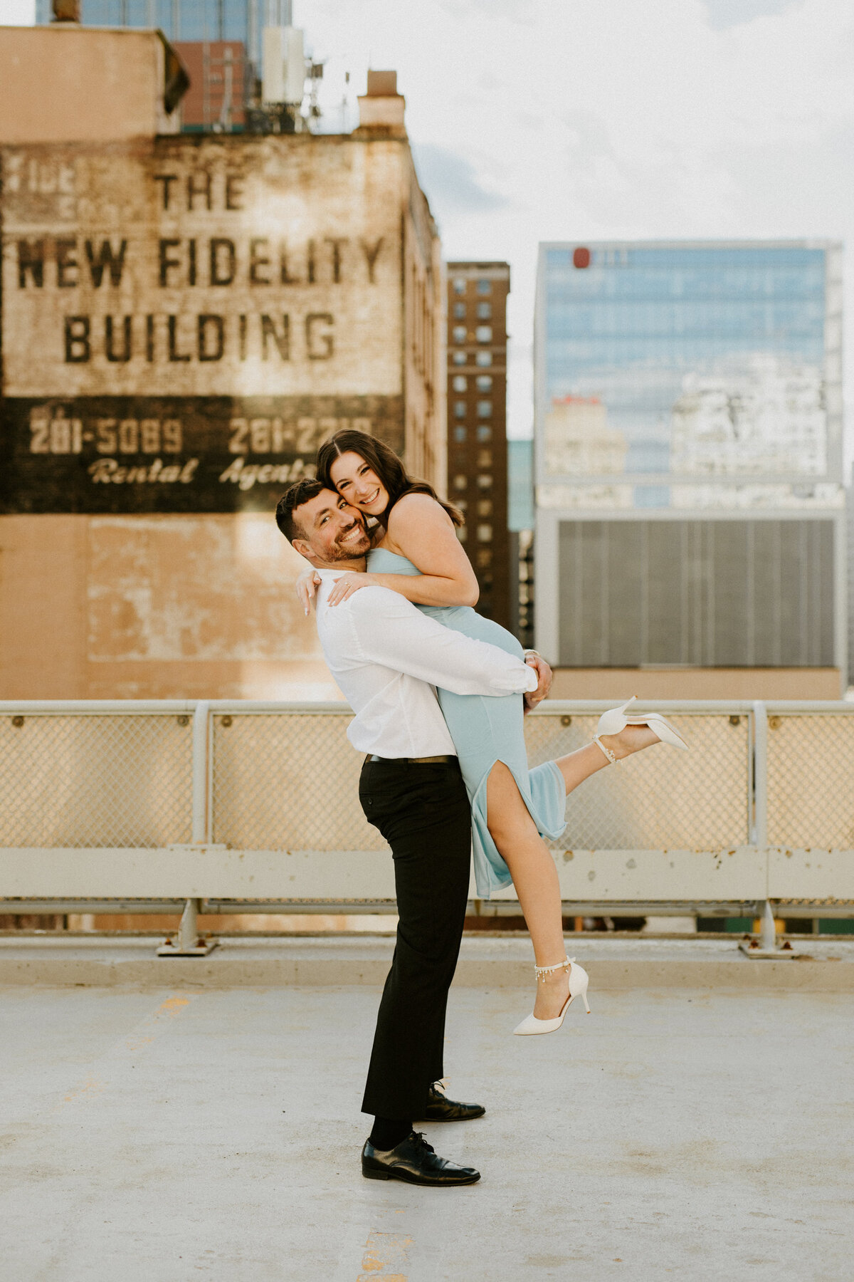 pittsburgh city engagement photos