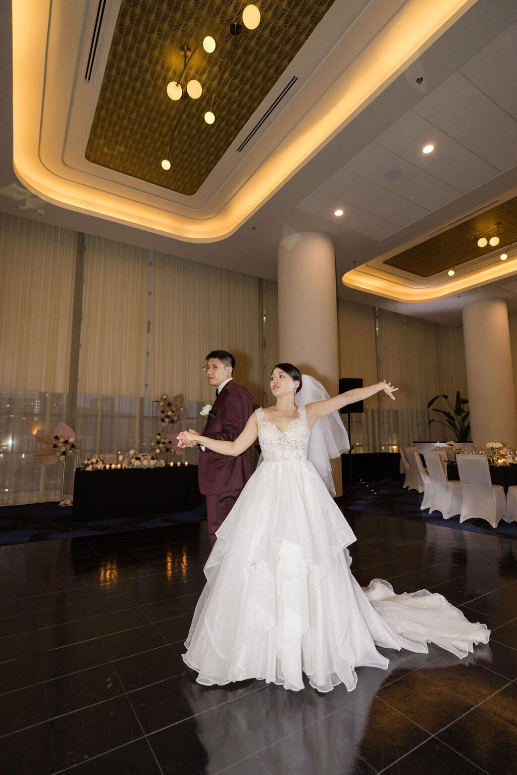 Honeyrose Hotel Montreal Wedding | montreal editorial wedding photographer | luxury moment photography-0530