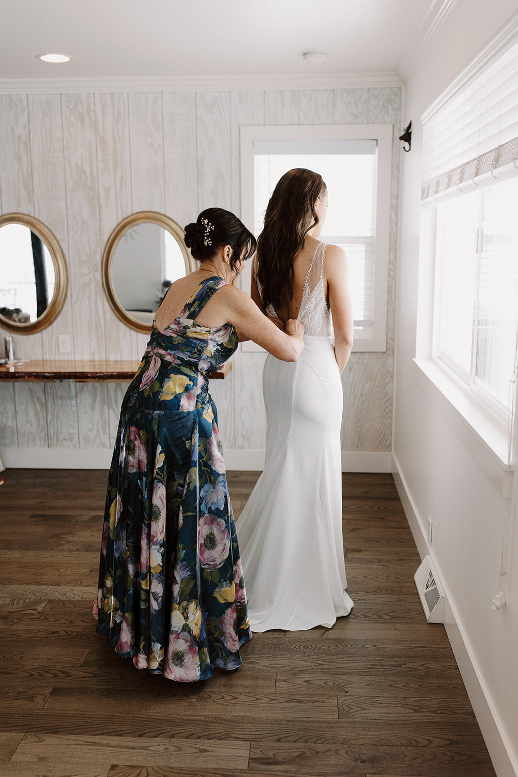 Jordan & John _ Wedding Sneaks _ Cait Swithers Photo & Films CO-3