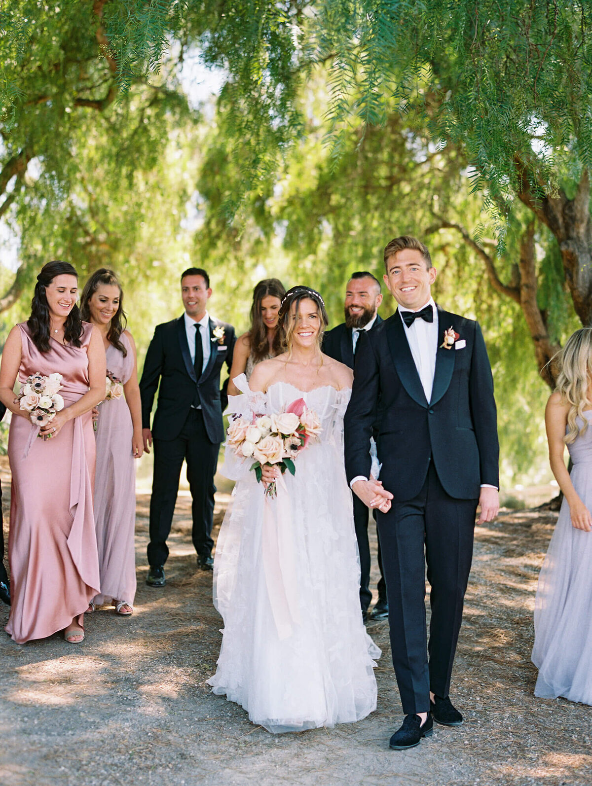 Modern-Fashion-Forward-Greengate-Ranchy-Vineyard-Wedding-Ashley-Ludaescher-Photography-0026