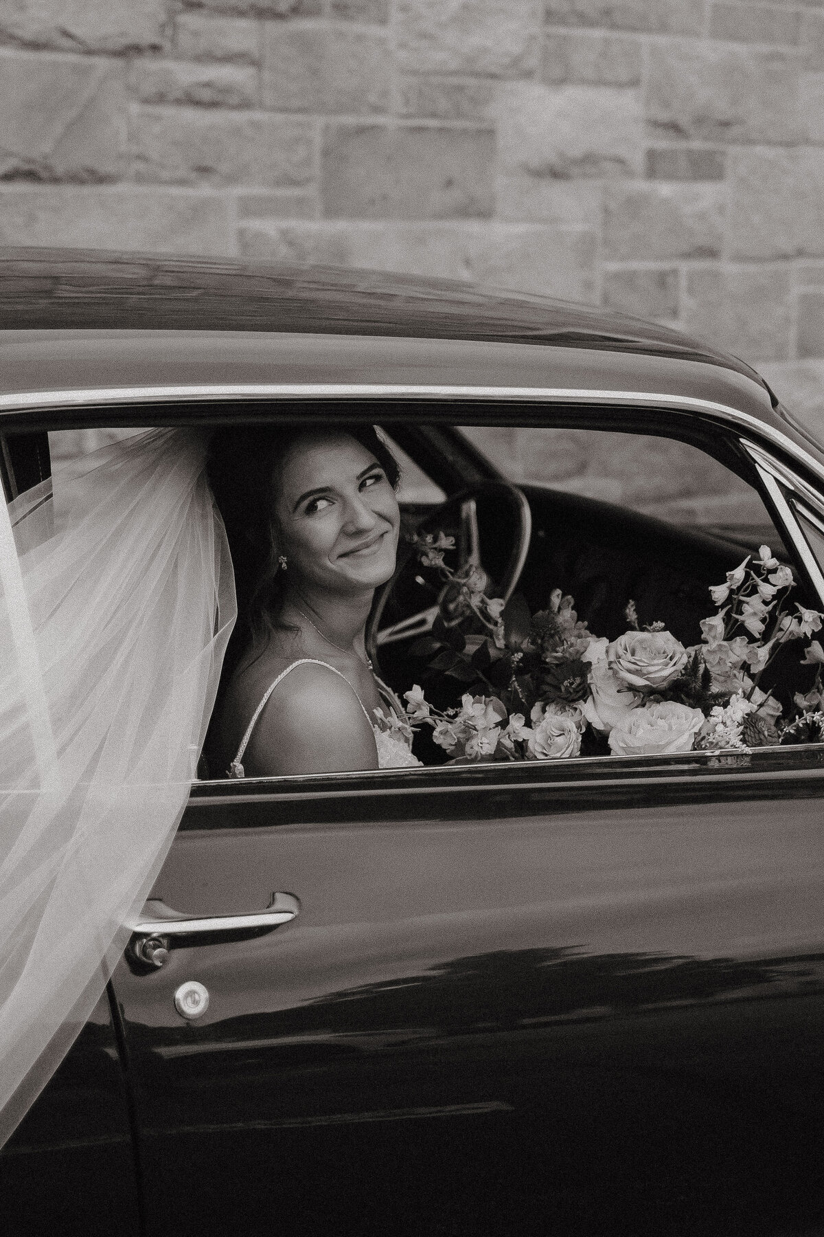 massachusetts-colorful-wedding-photography-26