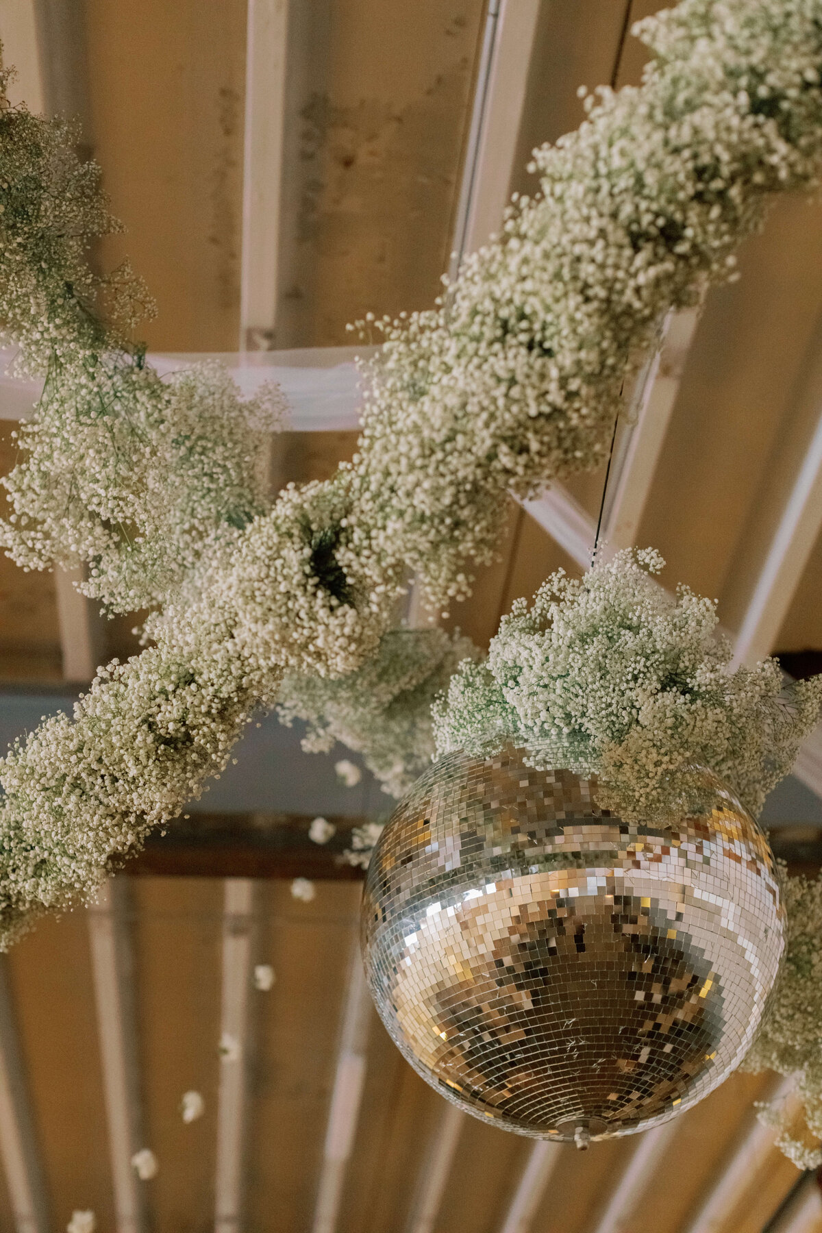 megan-alex-hanging-floral-installation-union-market-dc-springvale-floral-3