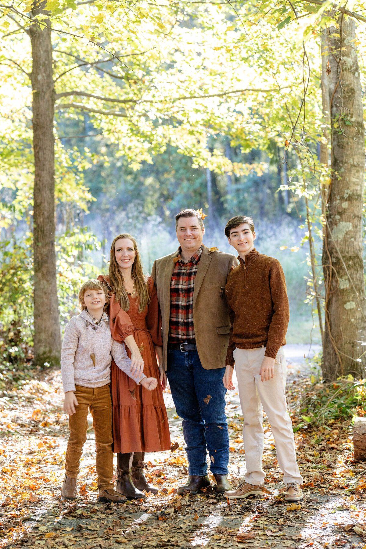 FallMiniSessionJennyMacyPhotography-FallPathErinT-70