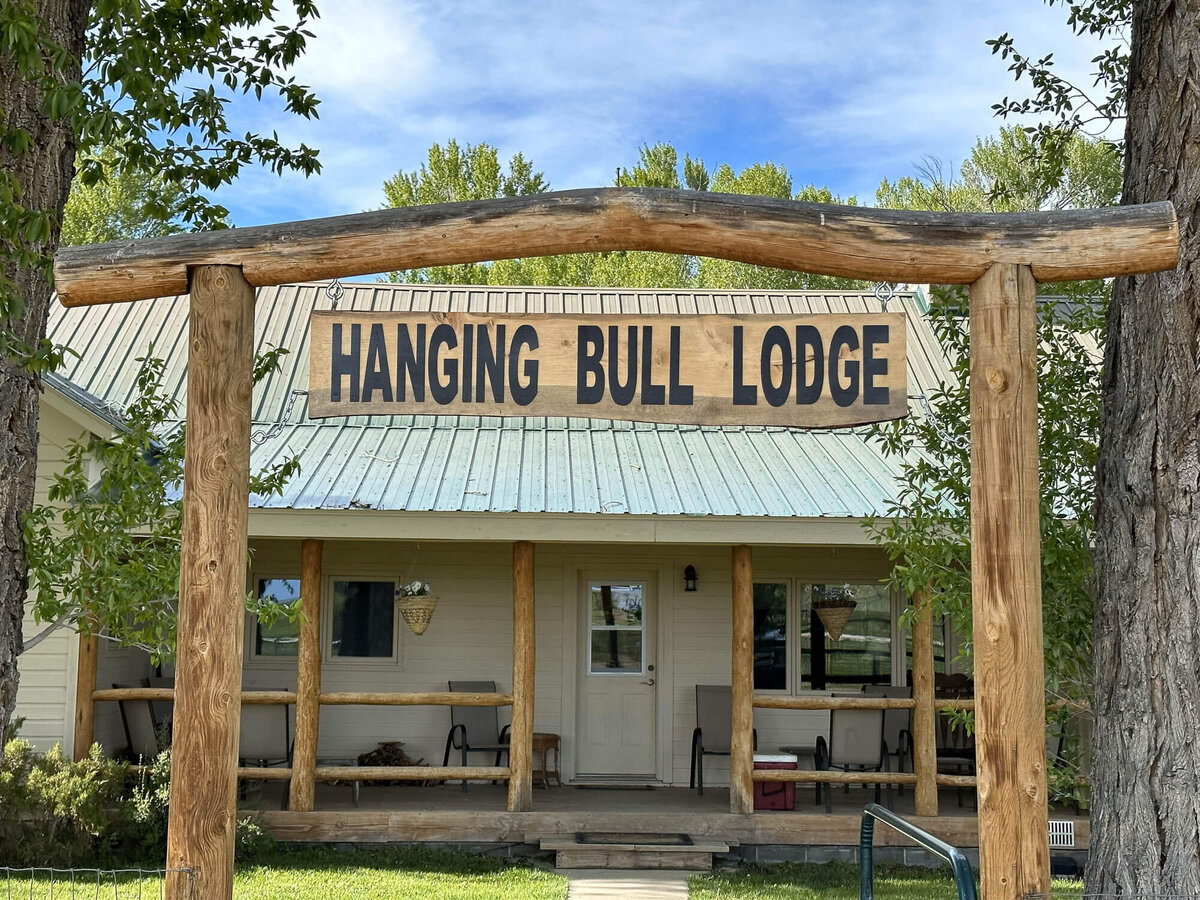 hanging-bull-lodge-encampment-wy-silver-spur_18