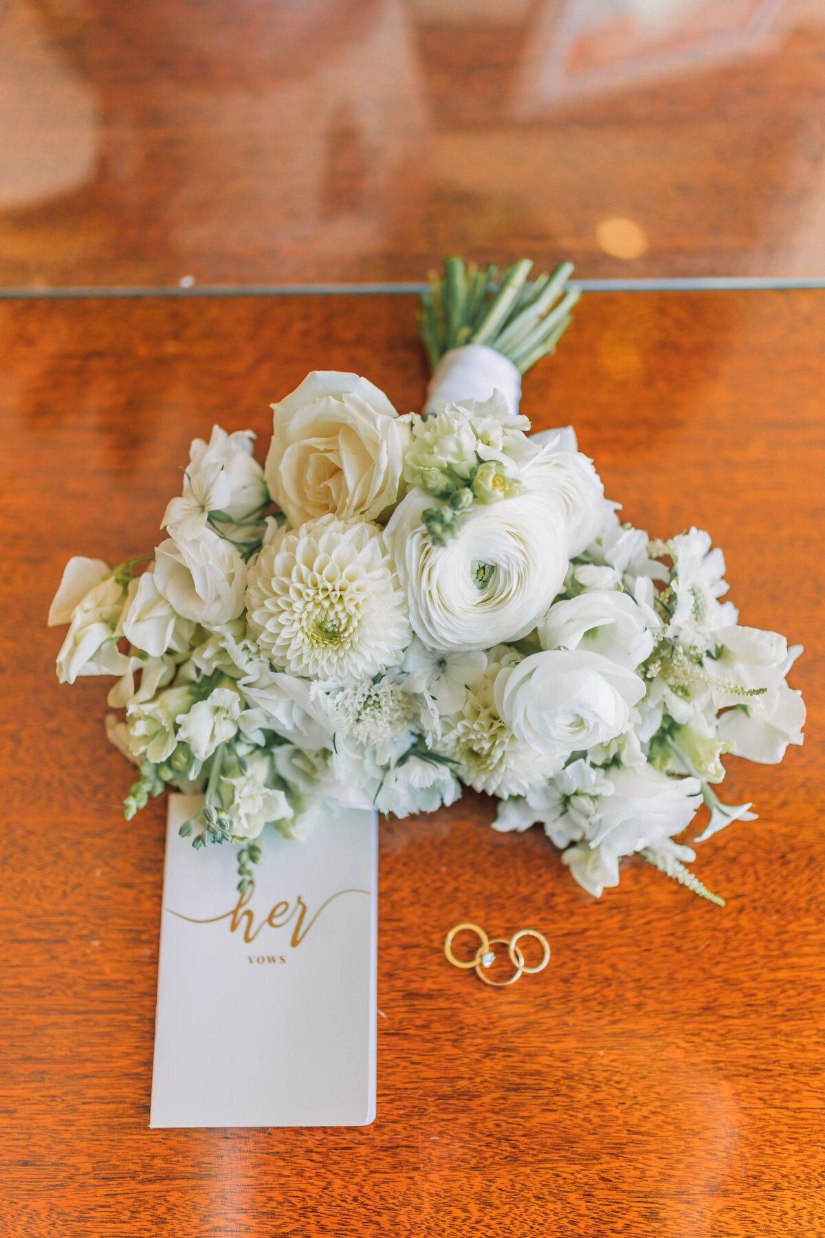 H&Z - Inn on Twenty Wedding Flowers2