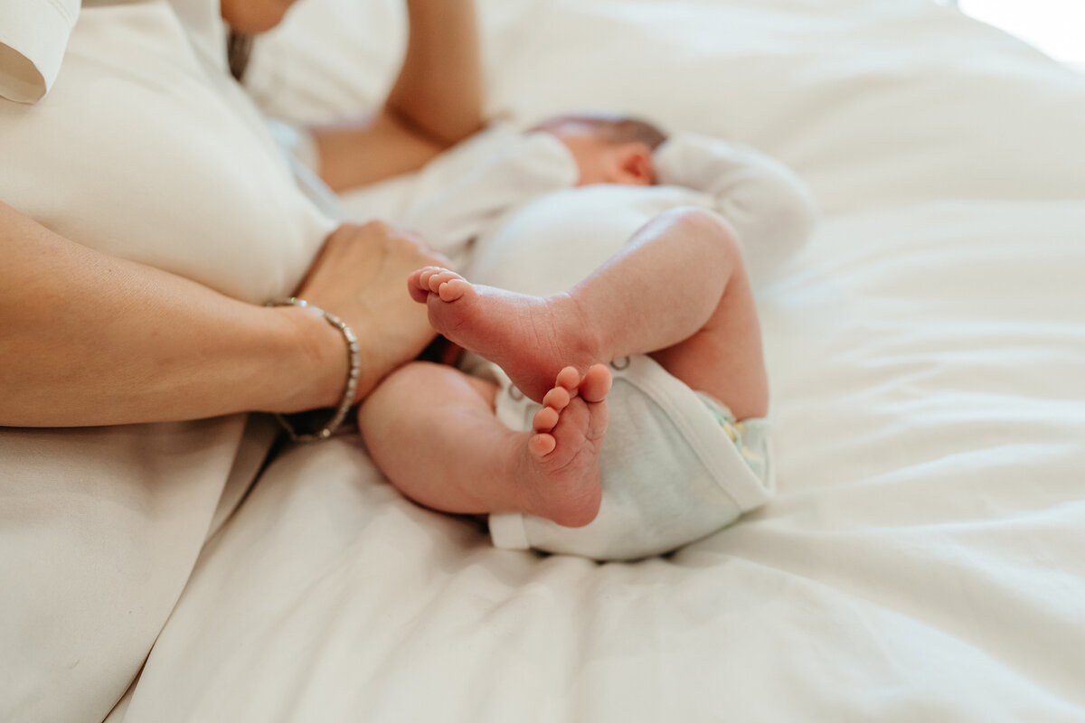 cute-angles-during-newborn-session