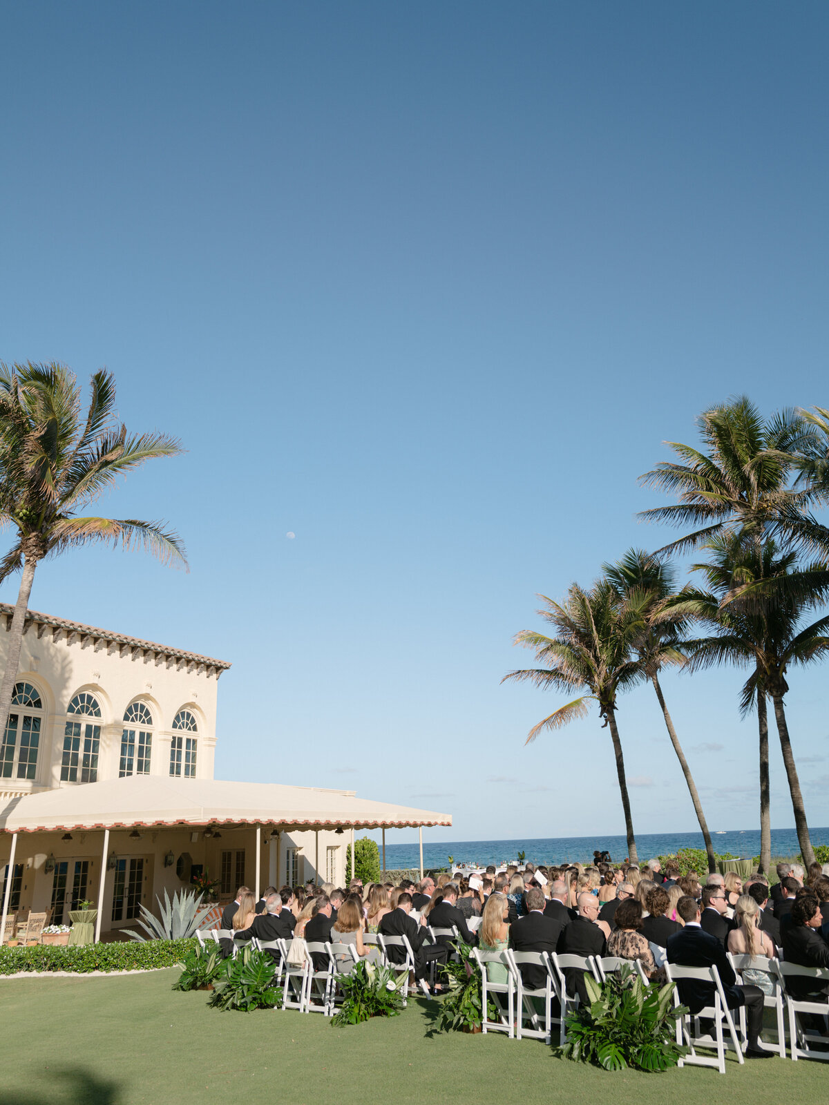 Palm Beach Jupiter Vero Beach wedding planner wedding design wedding coordination Florida wedding full service wedding planner full service wedding management South Florida wedding classic wedding design private club wedding-47