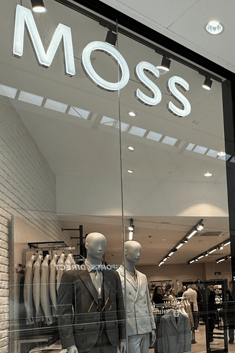 ellis-signs-retail-signage-moss
