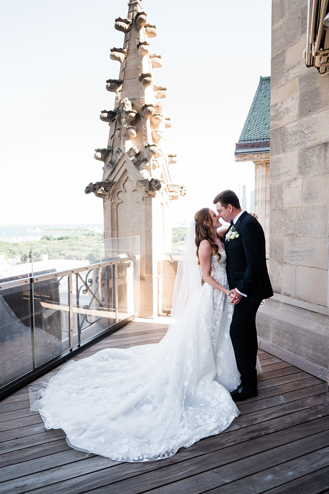 university club of chicago wedding photos by fox and ivory - 59