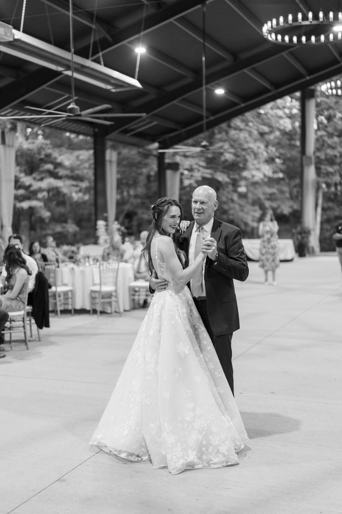 25033_4735_bw