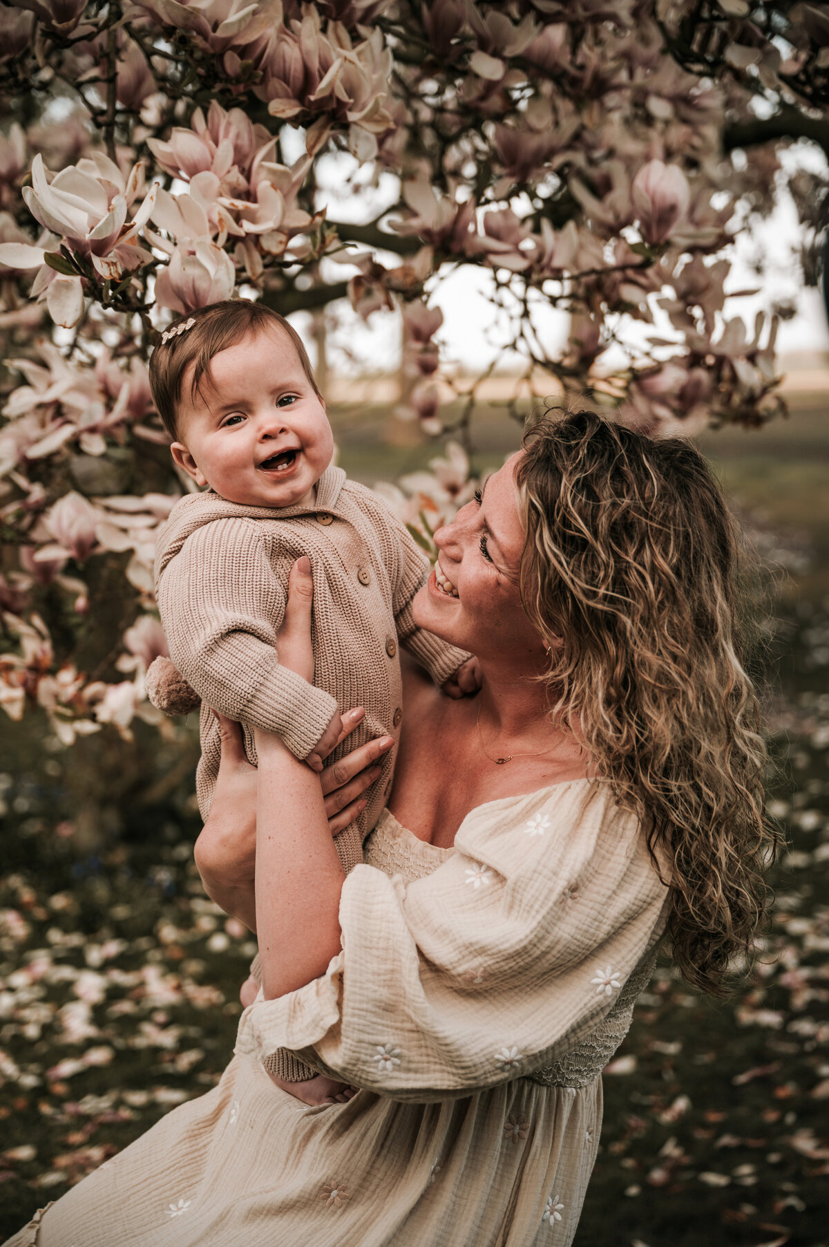 Jiscafotografie_newbornshoot-newbornfotograaf-lifestyleshoot-fotograafnijmegen-motherhoodfotografie-89