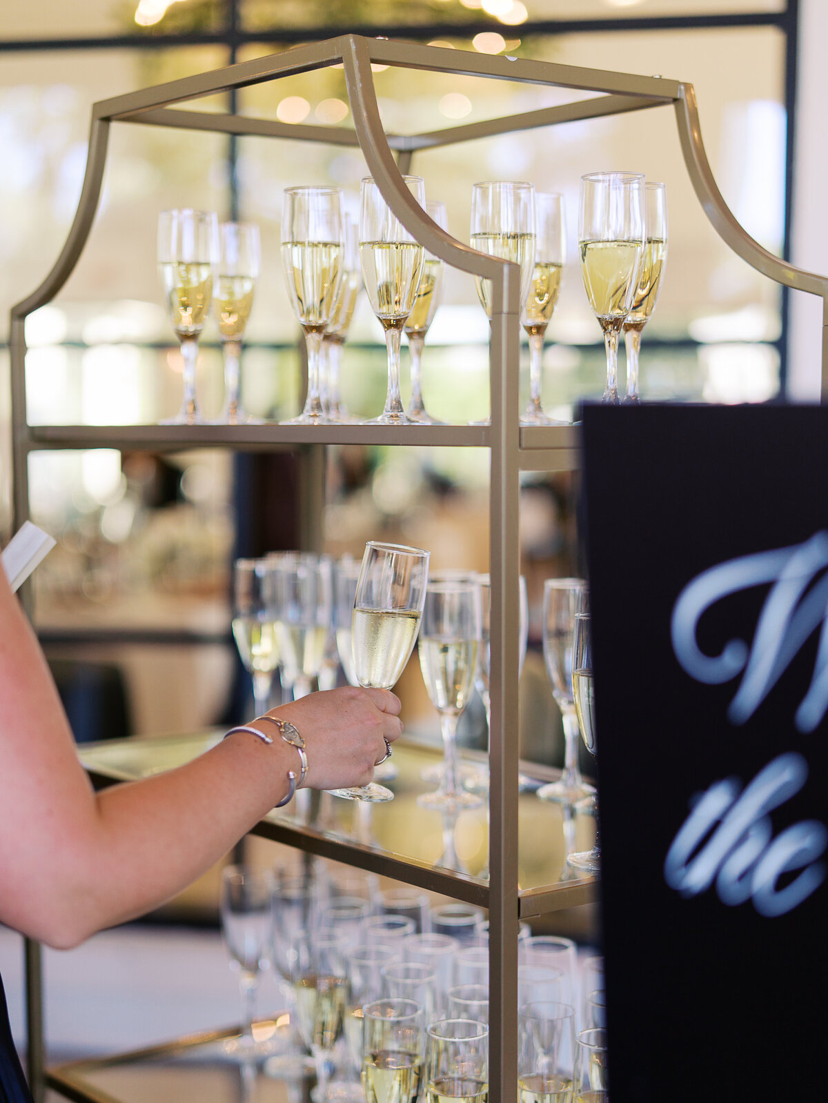 katie-dickey-photo-the-arlo-austin-texas-14