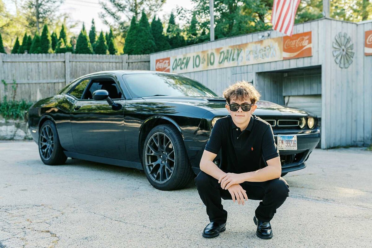 ow-senior-guy-photos-3