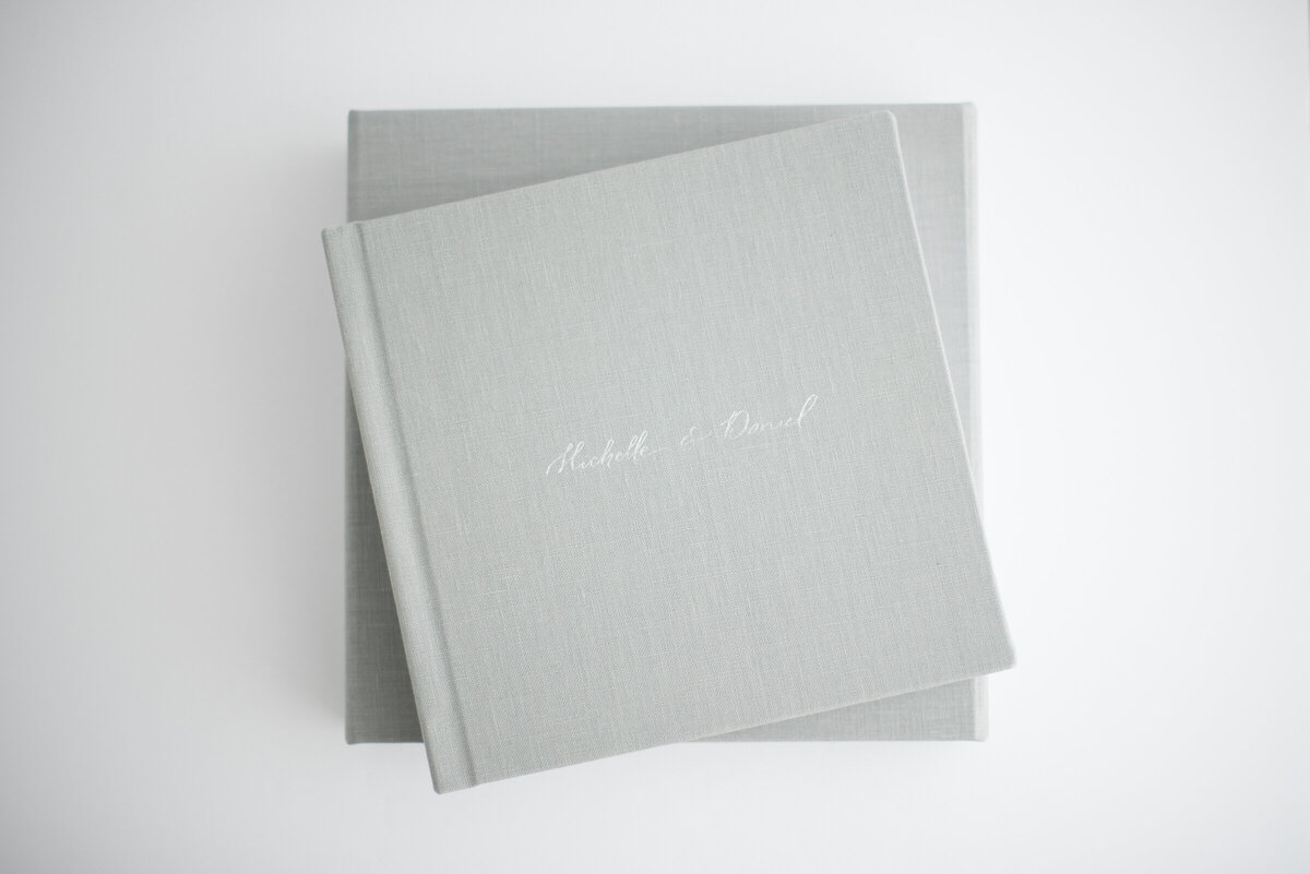 linen album and box