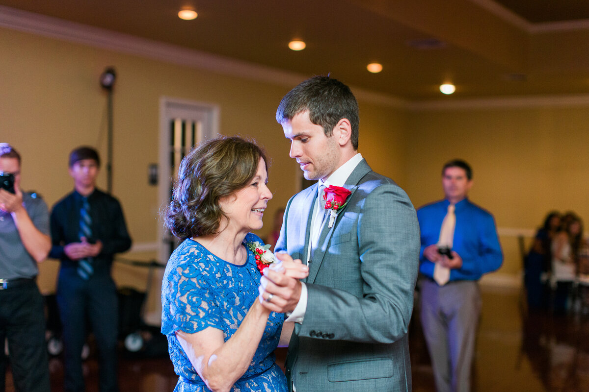 san_antonio_austin_texas_wedding_photographer-Gardens-Cranesbury-View-LnG-1341