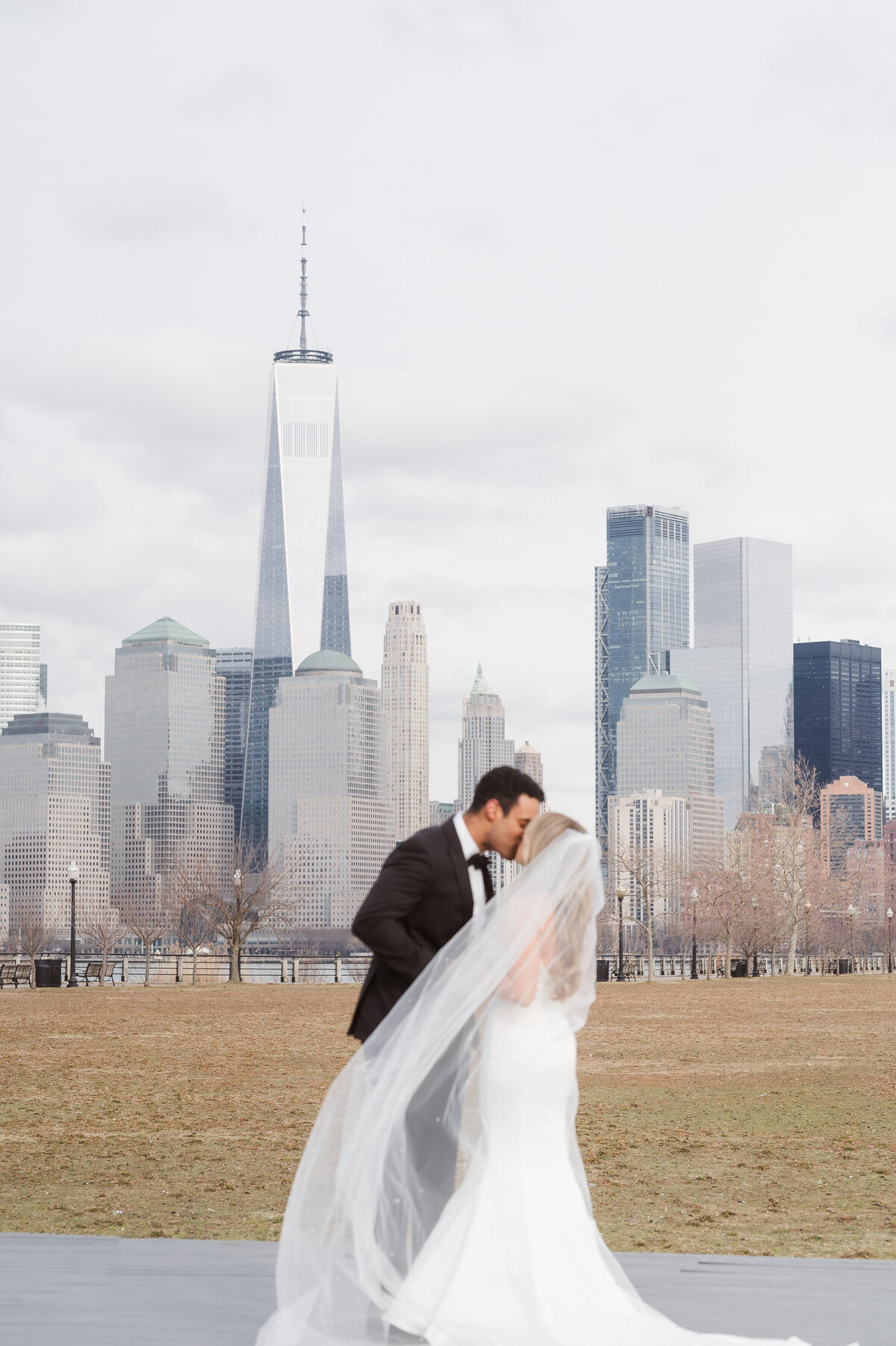 liberty-house-restaurant-jersey-city-nj-wedding-photographer-suess-moments-48
