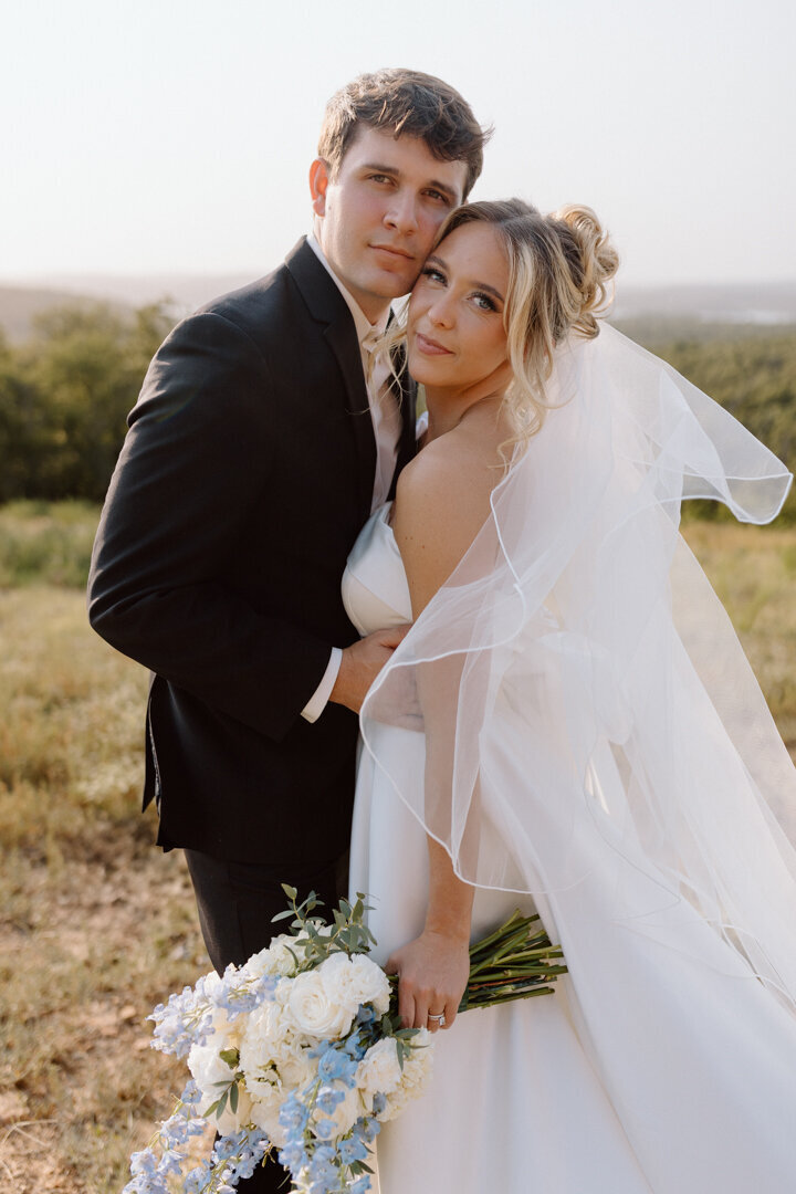 bridal, bride, groom, romantic, timeless, classic, bridal portraits