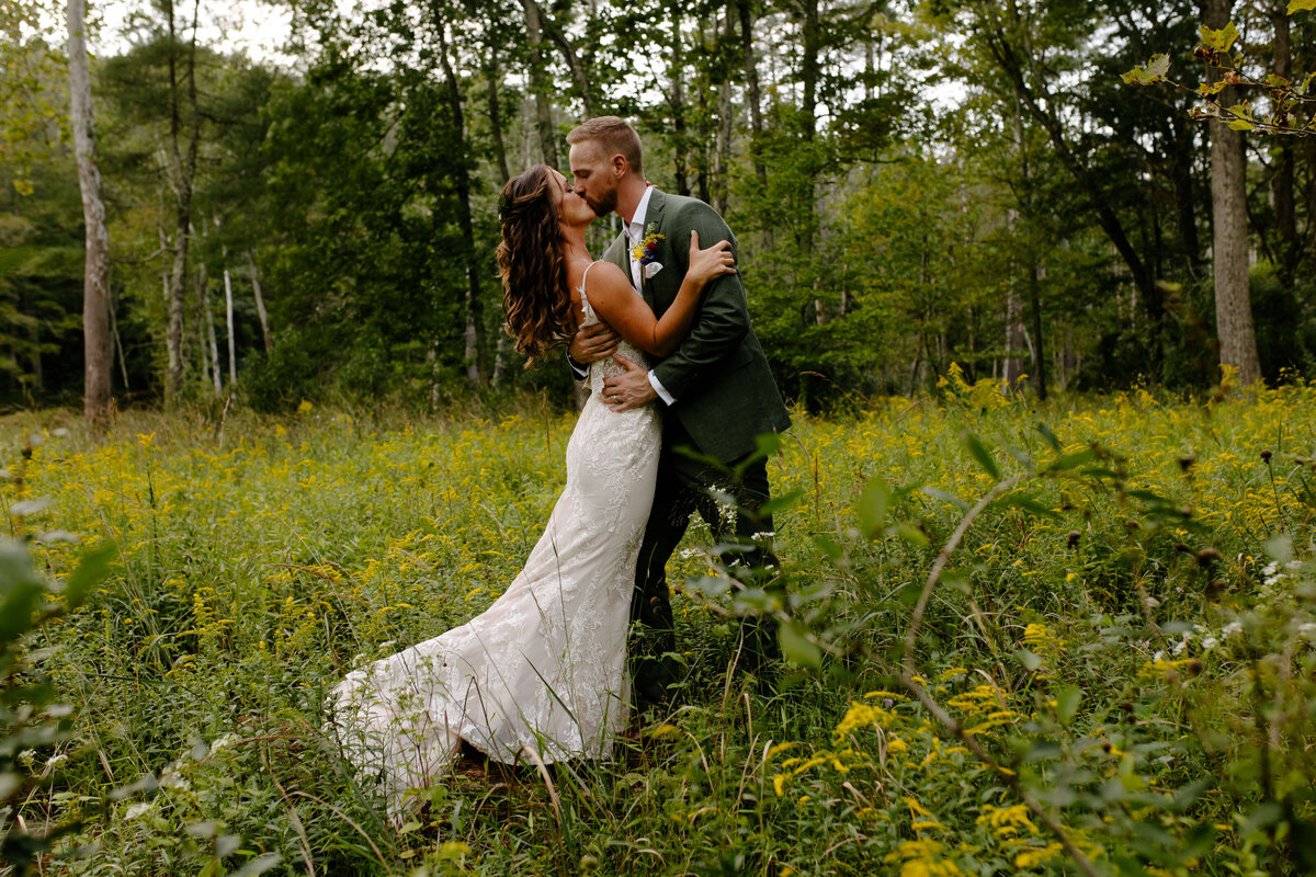 the-ashokan-center-wedding-06