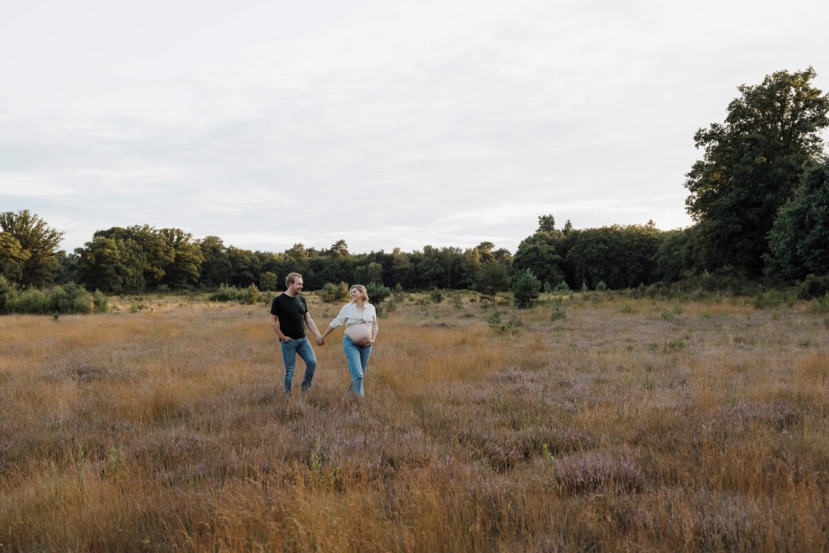 zwangerschapsfotograaf limburg, zwangerschapsfotograaf, zwangerschapsfotograaf haelen, zwangerschapsfotograaf roermond, zwangerschapsfotograaf leudal, zwangerschapsfotograaf haelen, zwangerschapsfotograaf in de buurt van haelen