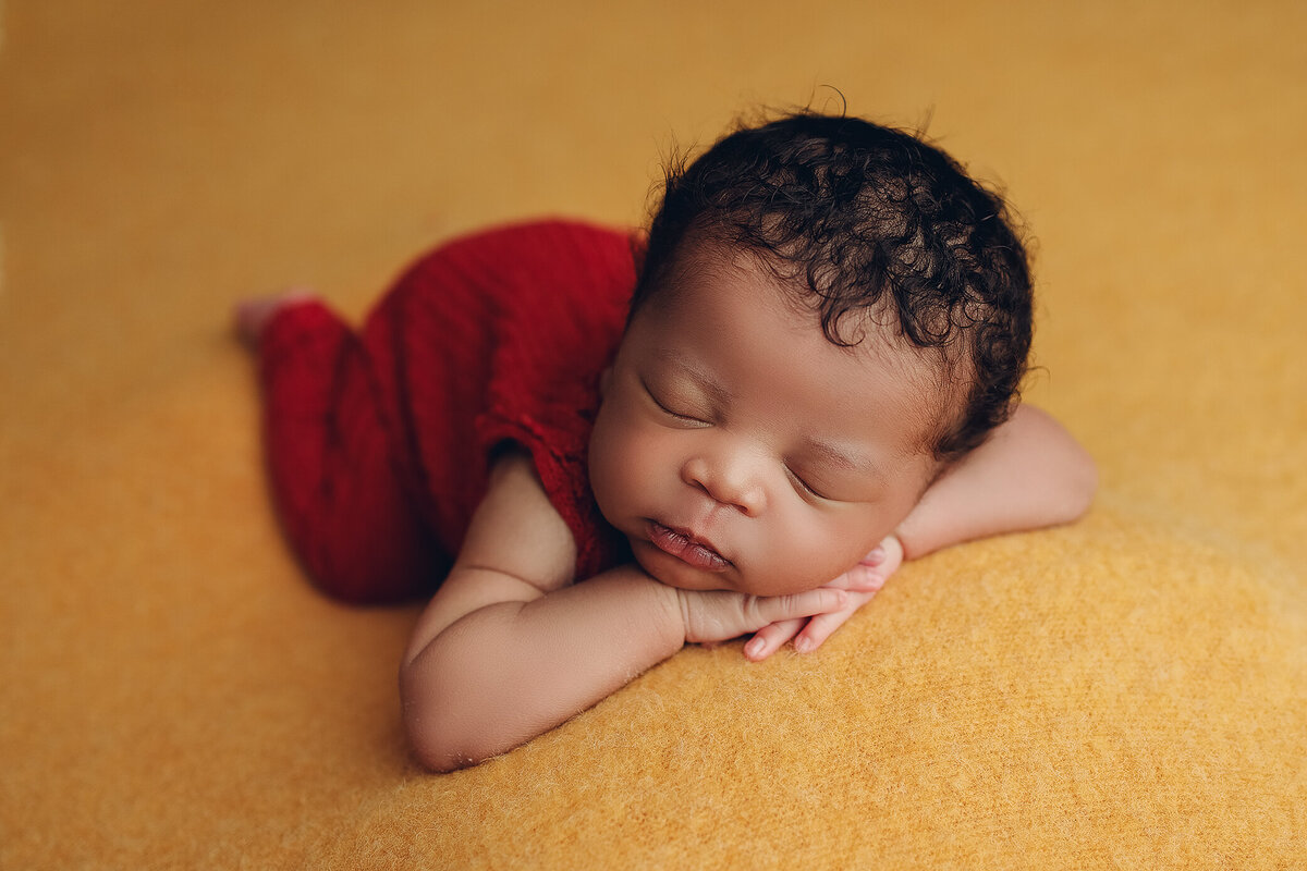 McDonough newborn photographer, Atlanta Newborn Photographer, Fayetteville newborn Photographer, Peachtree city newborn photographer, Hampton ga newborn photographer, marietta ga newborn photographer