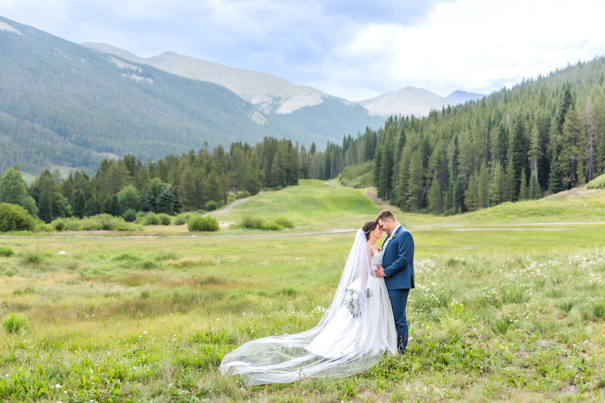 Hannah + Jared | Wedding Preview-64
