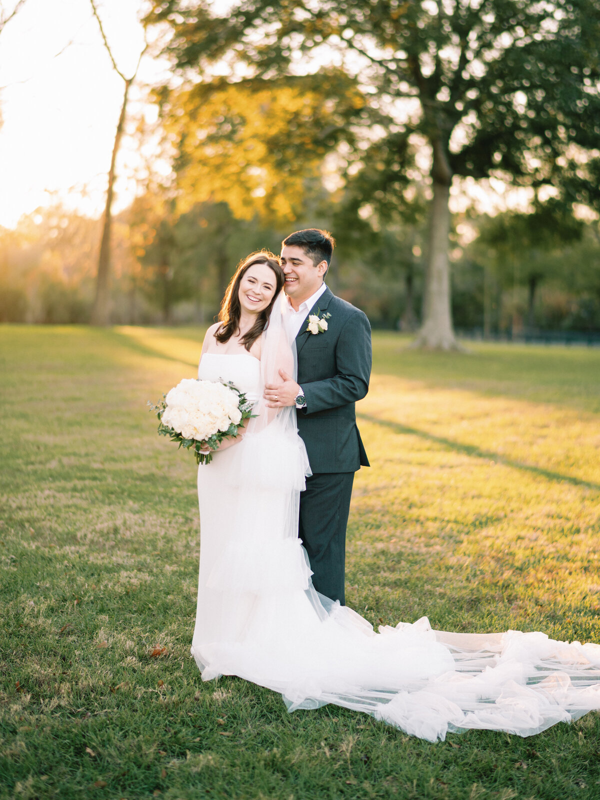 Shelby Day Photography. Wedding Film Photographer in Houston & Austin, Texas. A Seamless Blend of Editorial Imagery & Candid Authenticity, Each Image Tells Your Unique Love Story. Book Now.