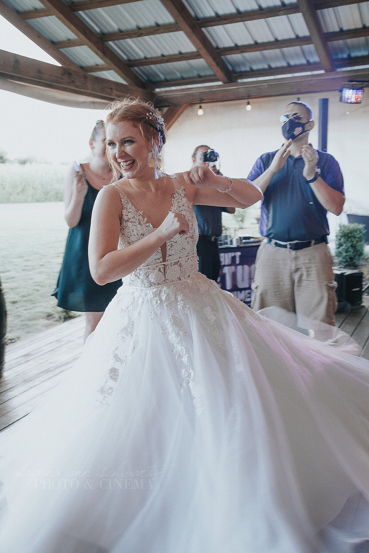 reception _ alaynna ann schwartz _ harpors vinyard _ iowa photographer _ playlife photography_0628