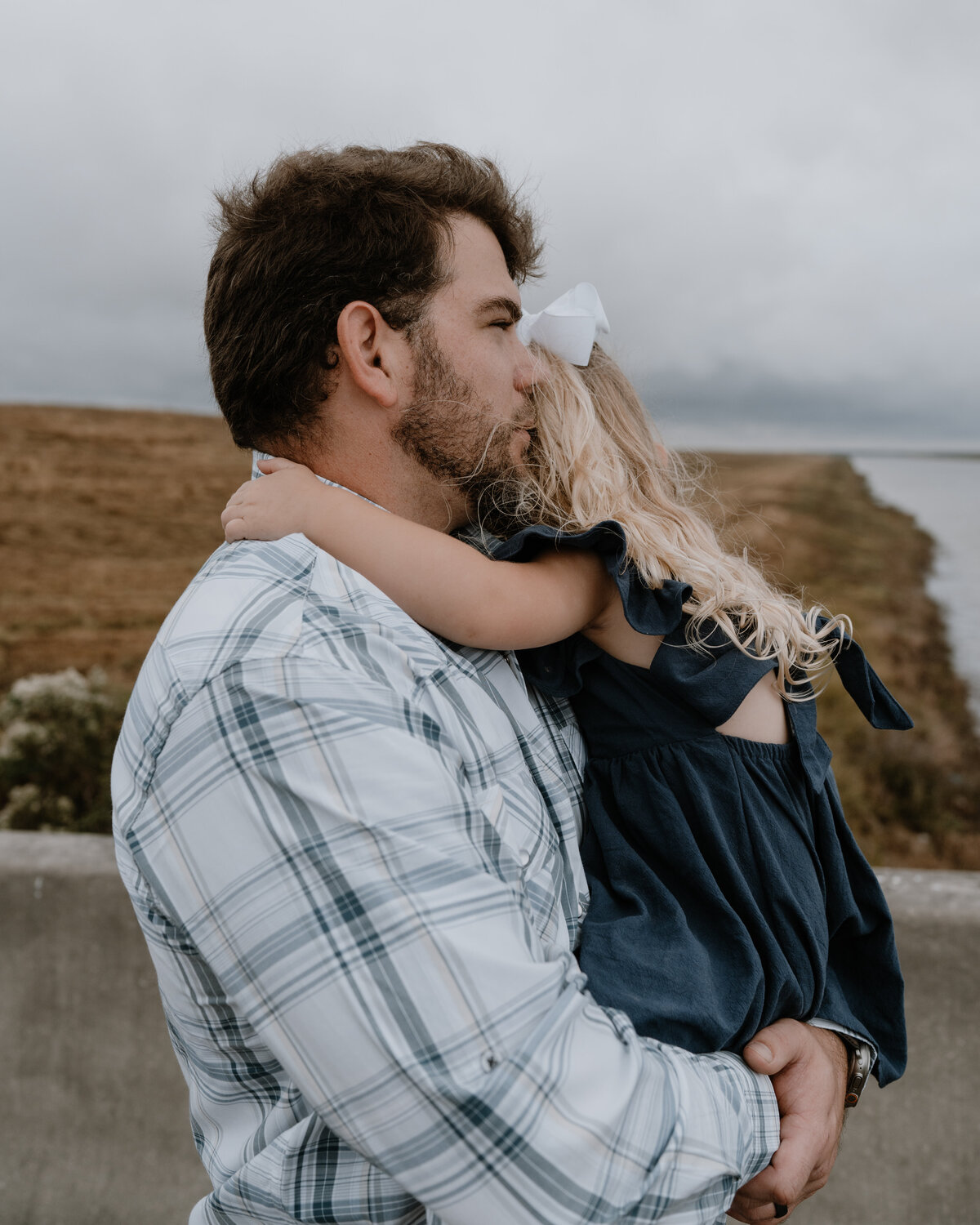 family-session-in-nature-spokane-washington