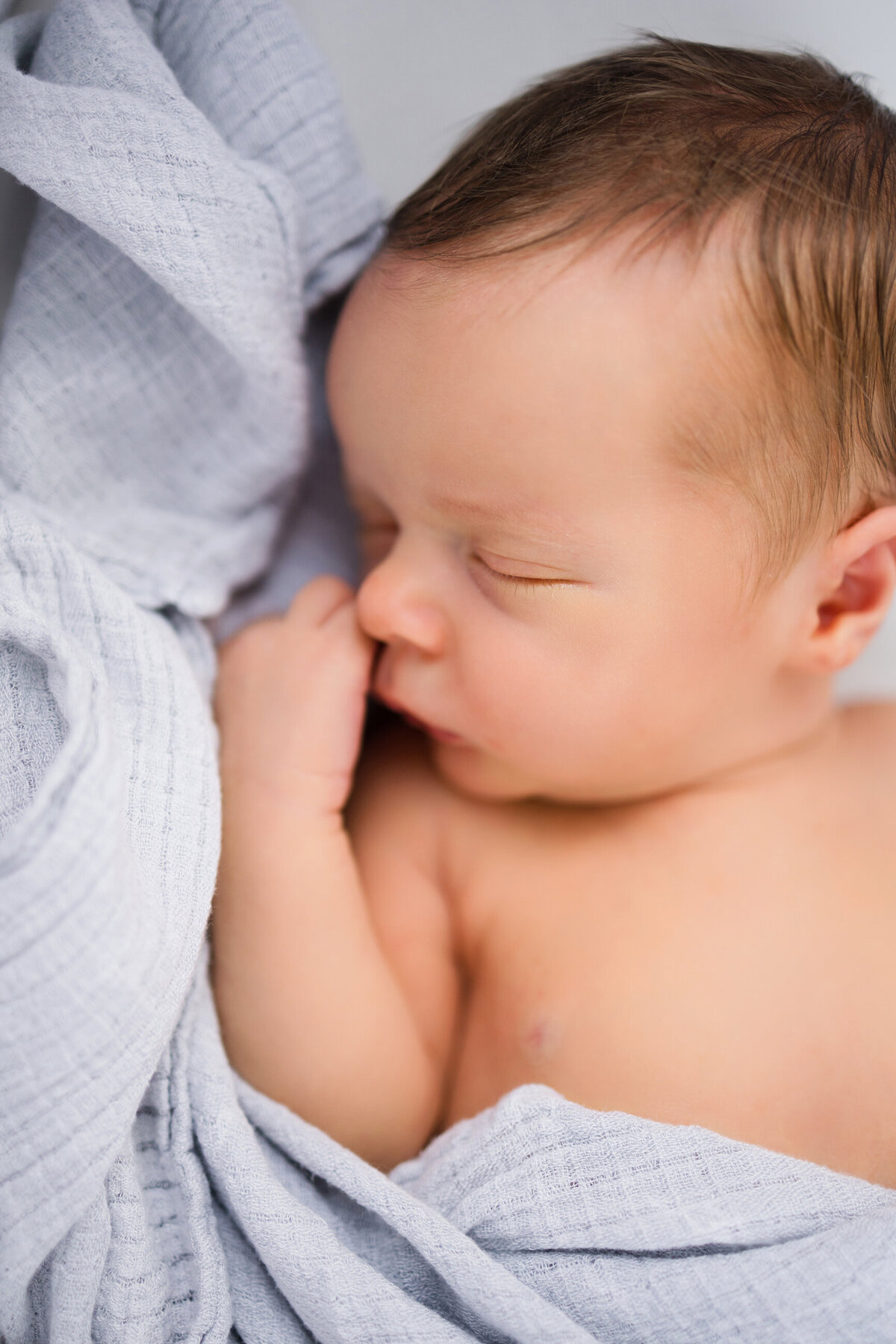 St-Louis-Park-Newborn-PhotographyFreddyHodgdon.6.5.23.63