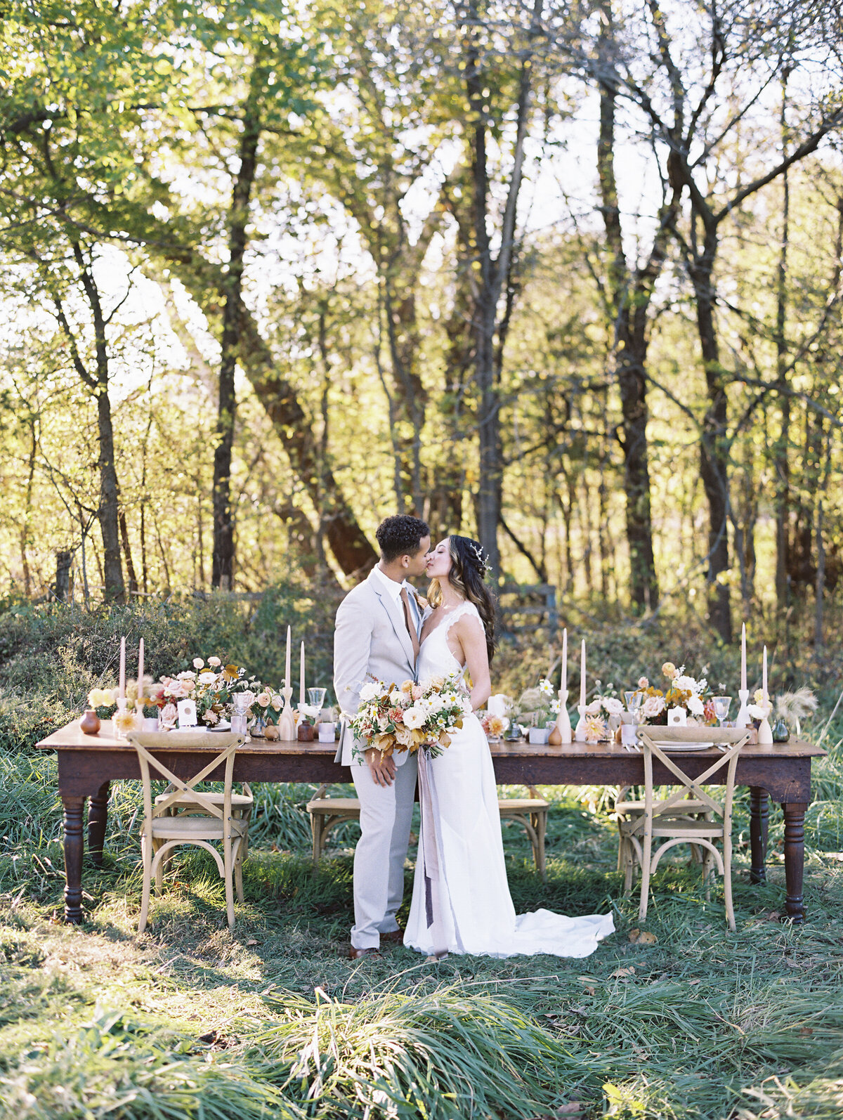 Love_Tree_Studios_Intimate_Wedding_Blue_Bell_Farm_191