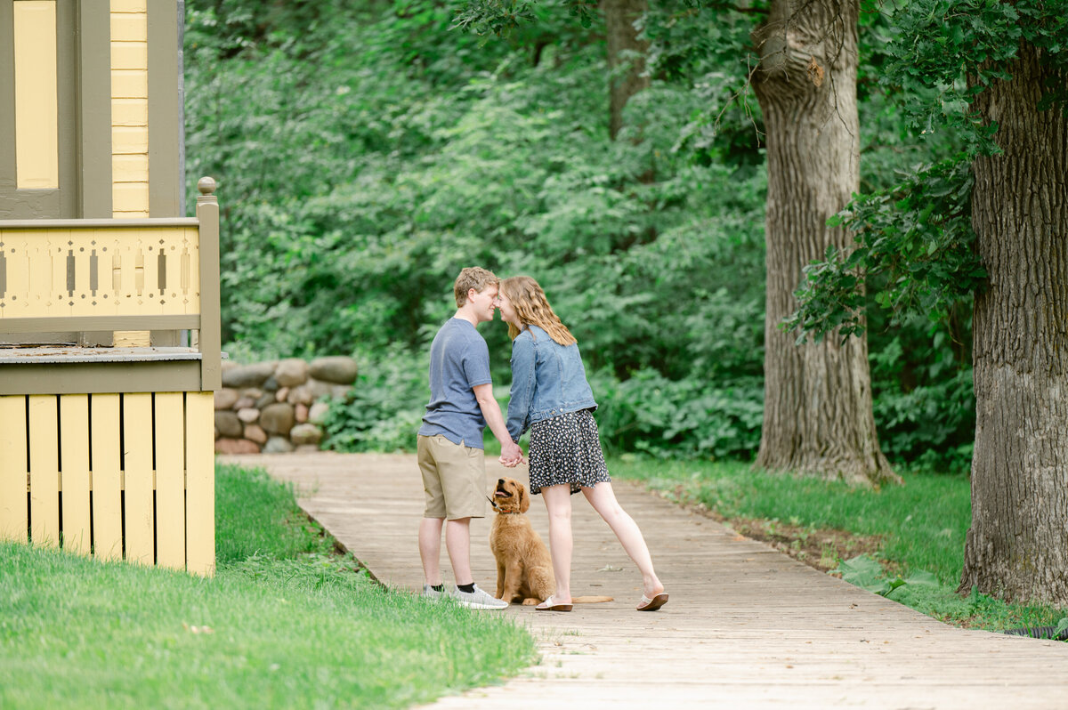 3484-Engagement Photography Nicole Hollenkamp St Cloud MN Central MN