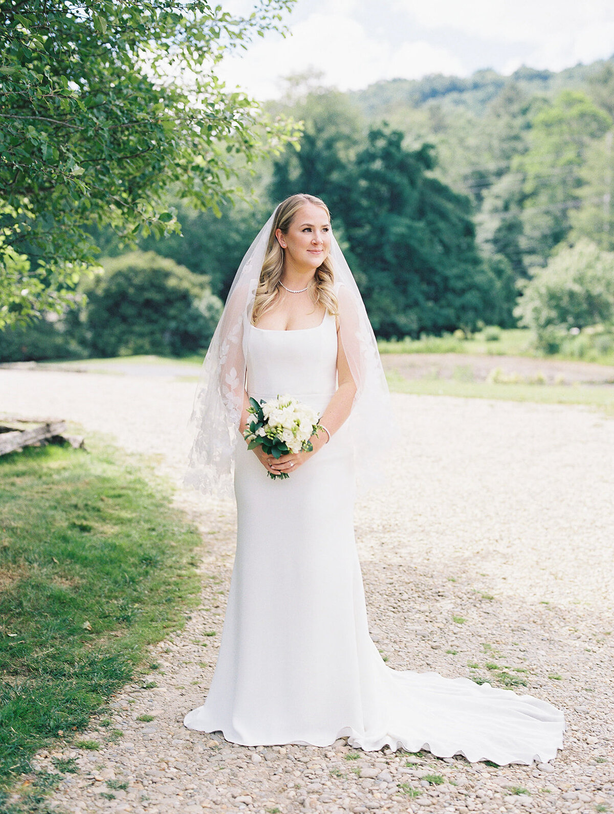 Clouser Photo - Old Edwards Inn Wedding Highlands NC Atlanta Weddings Photographer -31