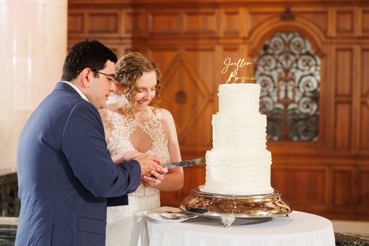 47-grand-rapids-city-flats-hotel-wedding