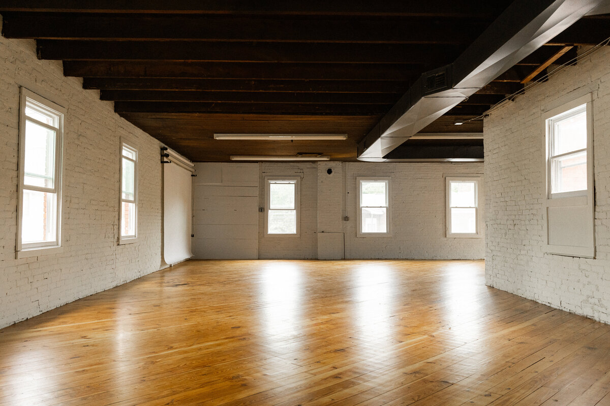 Studio-6