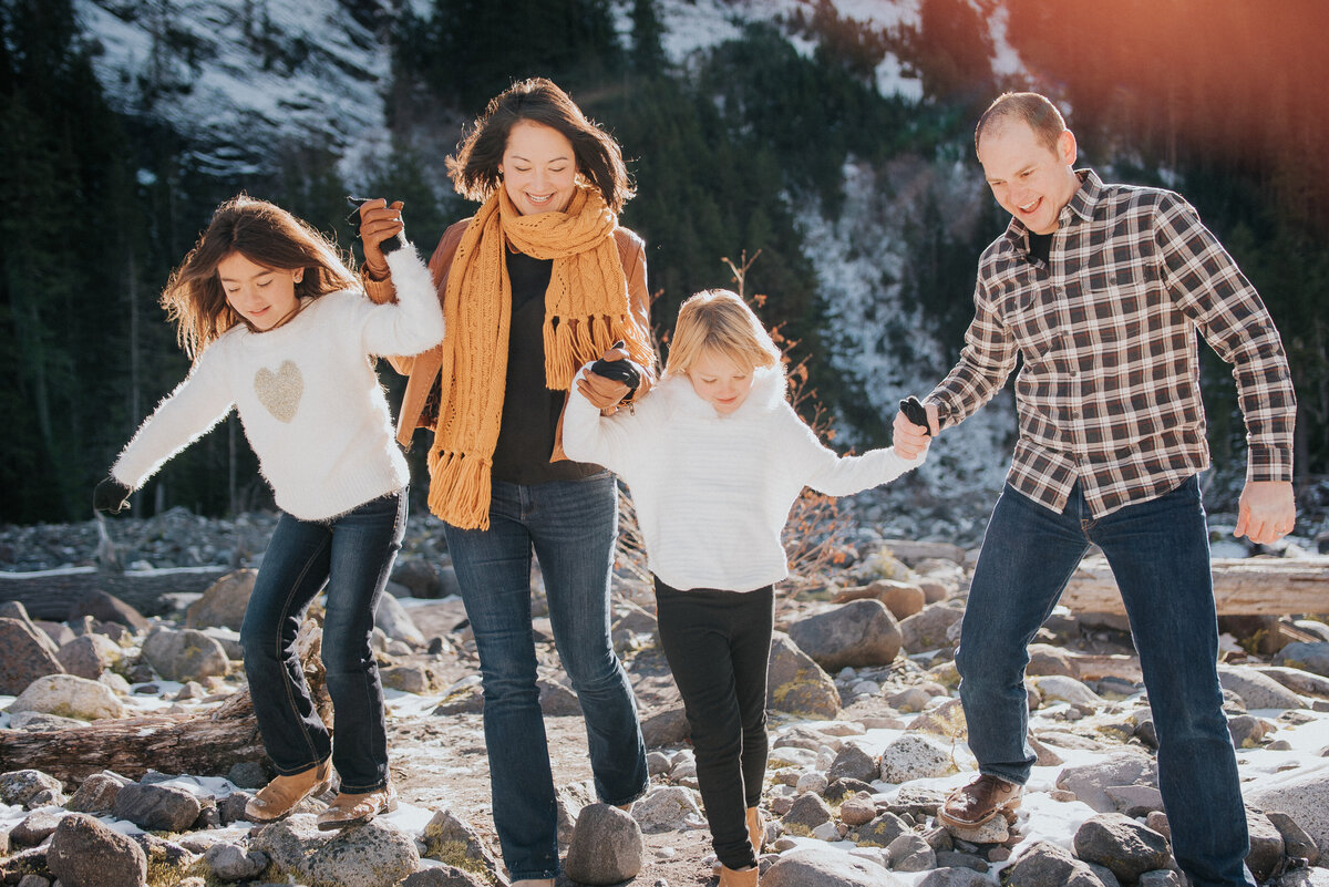 Tacoma and Seattle Family Photographer 59