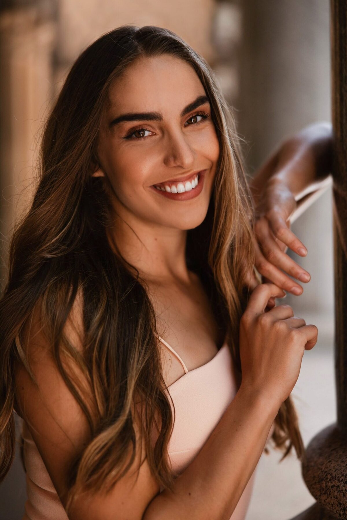 Eve-Constance-Photography-Portrait-Renee-9-min-scaled-1-1365x2048