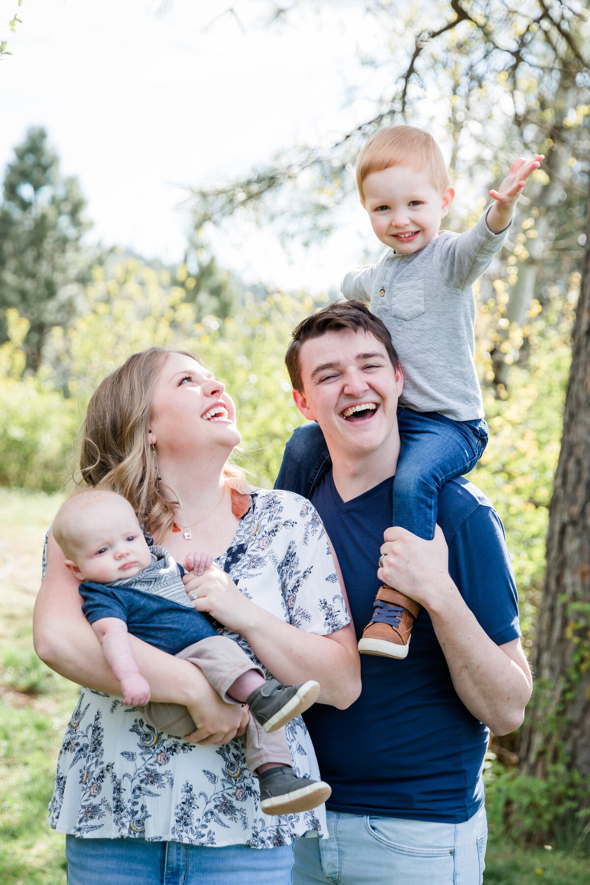 family-fun-little kids
