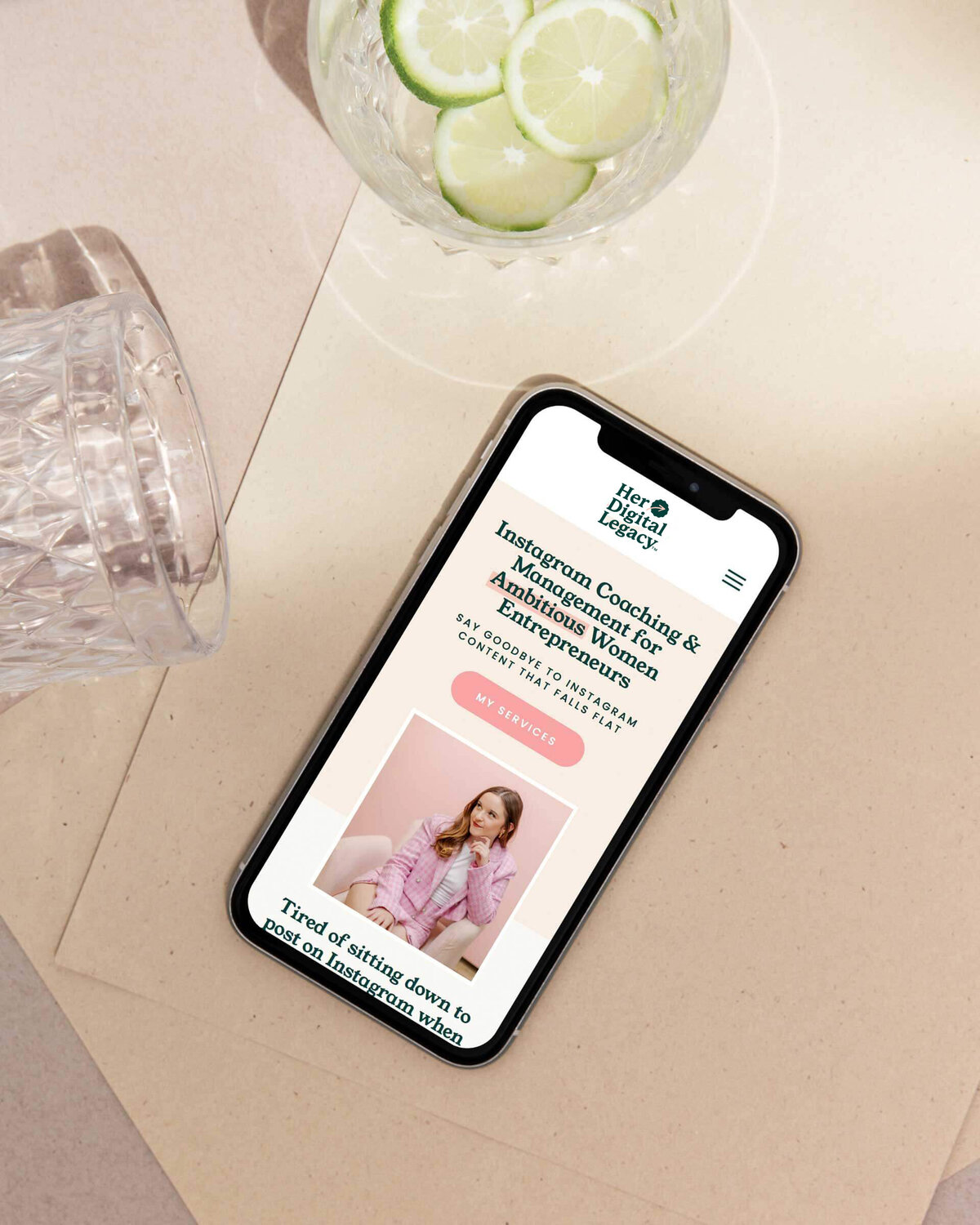 5-to-9-Socials-Website-Mockup-3-Post