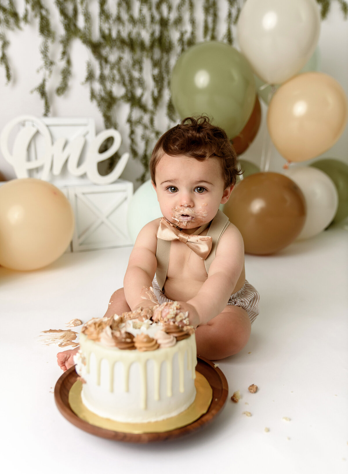 milestone Six-month-one-year-simplistic-cakesmash-keller-dfw -baby-photographer-14