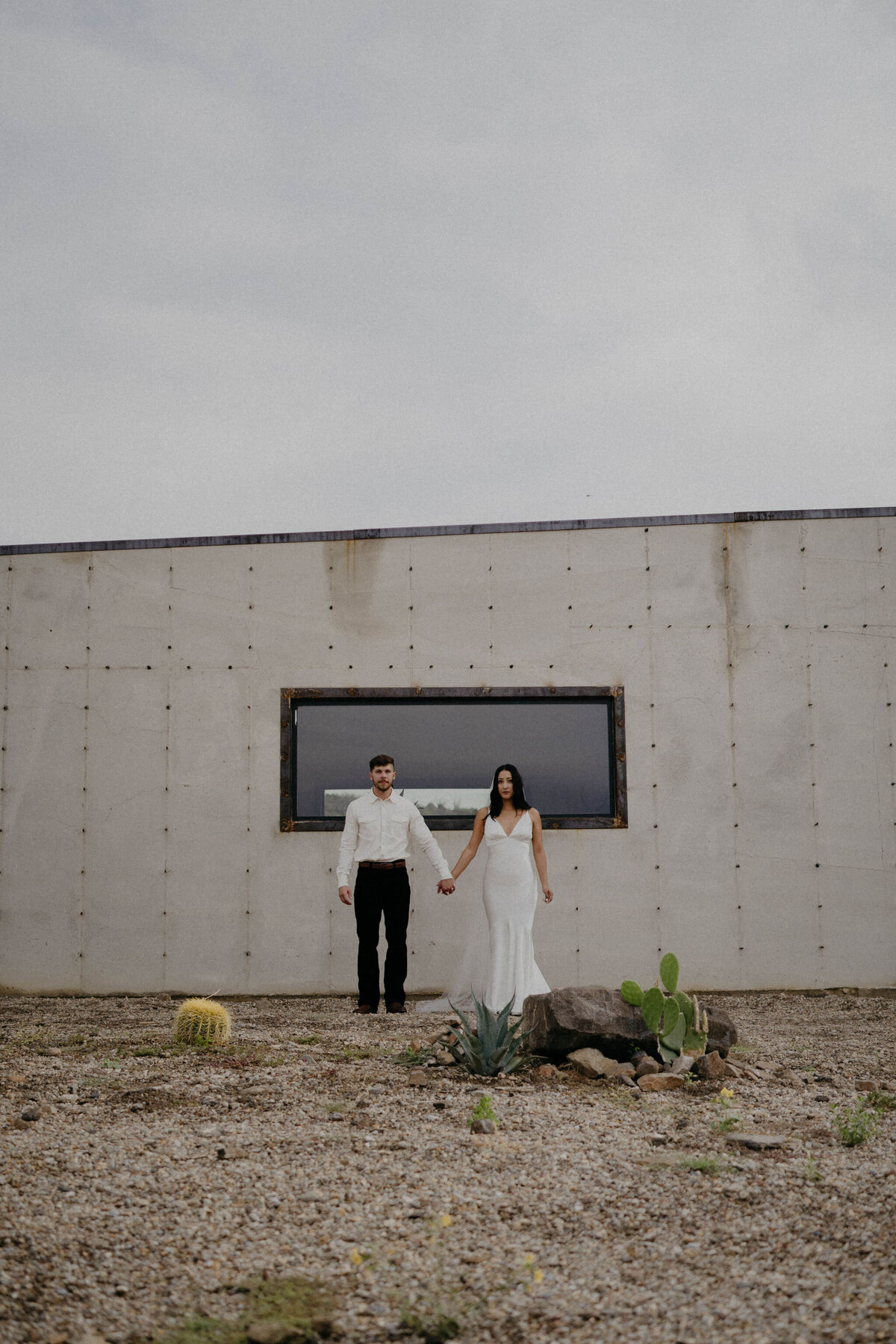 Josh+ElianaGettingReady-261