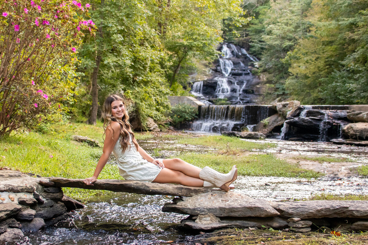 Mia Lane Senior Portraits Sneak Peek-8