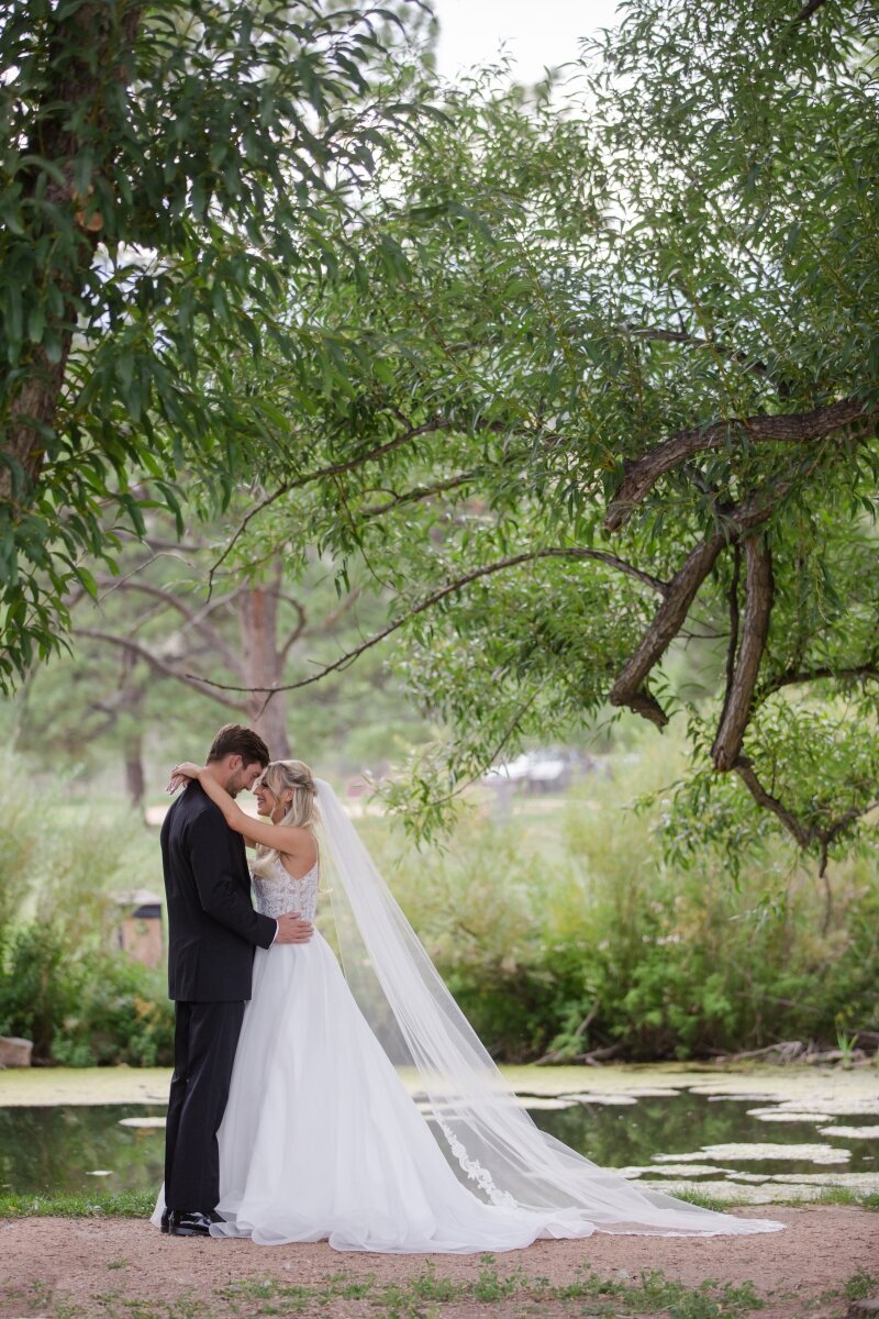 Garden of the Gods Colorado Springs wedding
