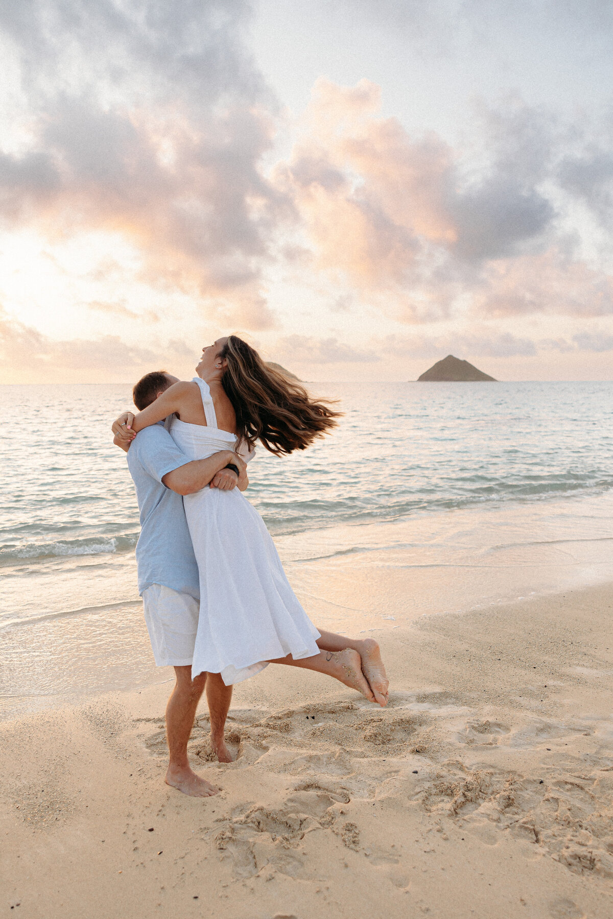 Lanikai-Surprise-Proposal-14